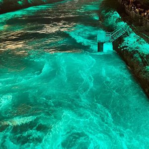 精品🈚码产区一区二精工厂
